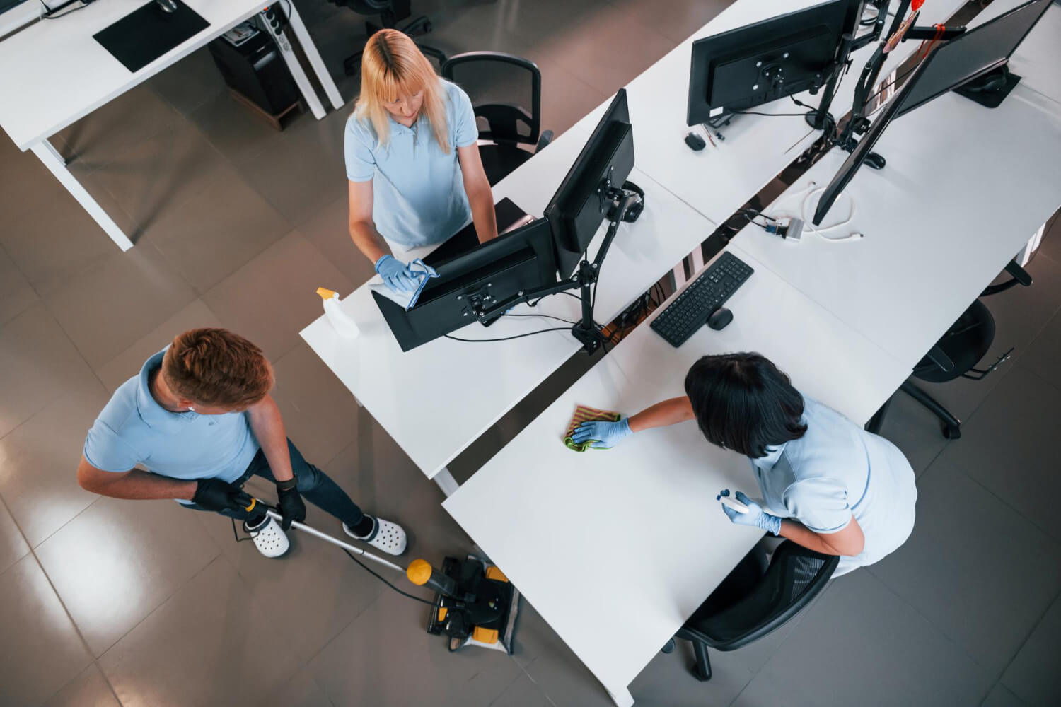 Sprzątanie biur – CleanART